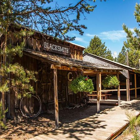Bend-Sunriver Camping Resort 24 Ft. Yurt 16 エクステリア 写真