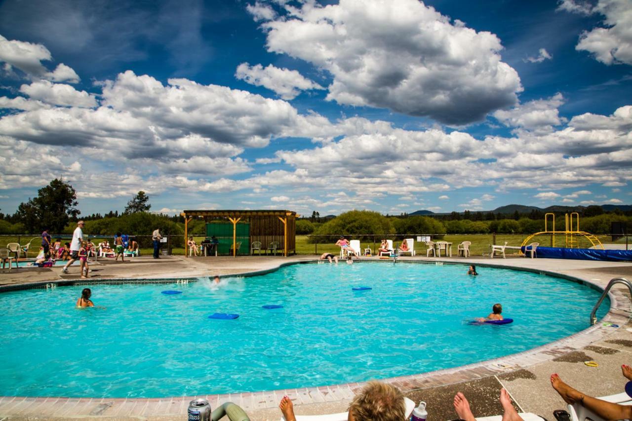 Bend-Sunriver Camping Resort 24 Ft. Yurt 16 エクステリア 写真